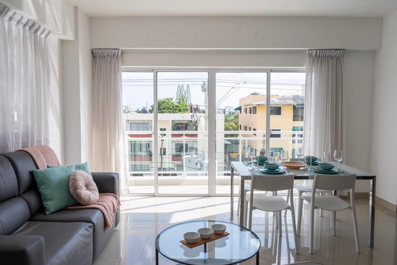 Palmer Suites Los Prados Luaran gambar